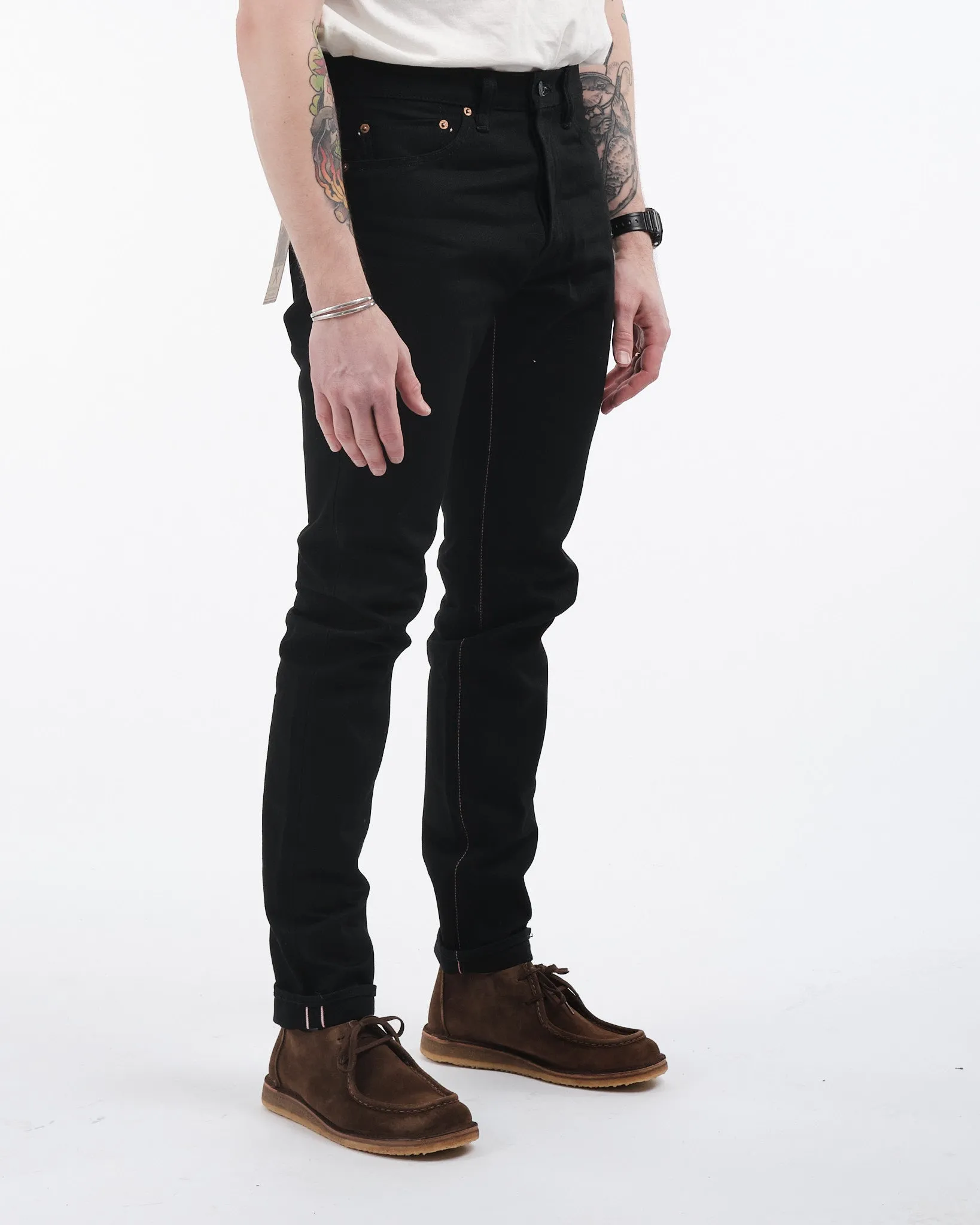 0405-B 15.7 oz Zimbabwe Cotton Black High Tapered Jeans