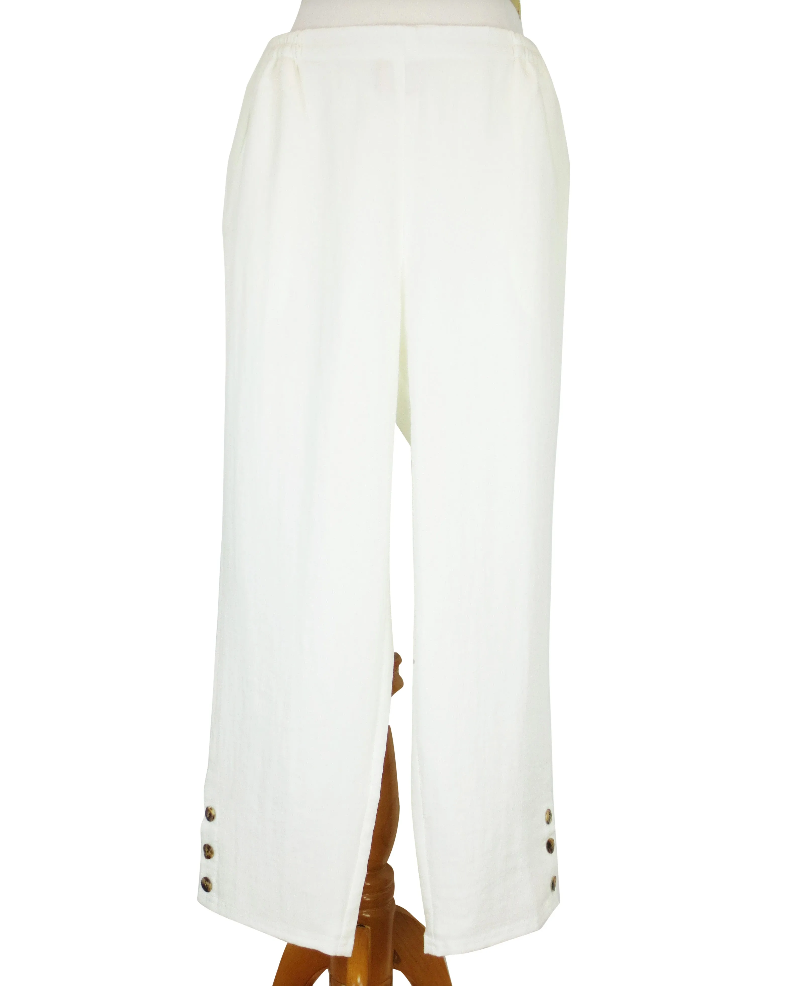 AAPT15 - Crop Linen Pant with Button Details