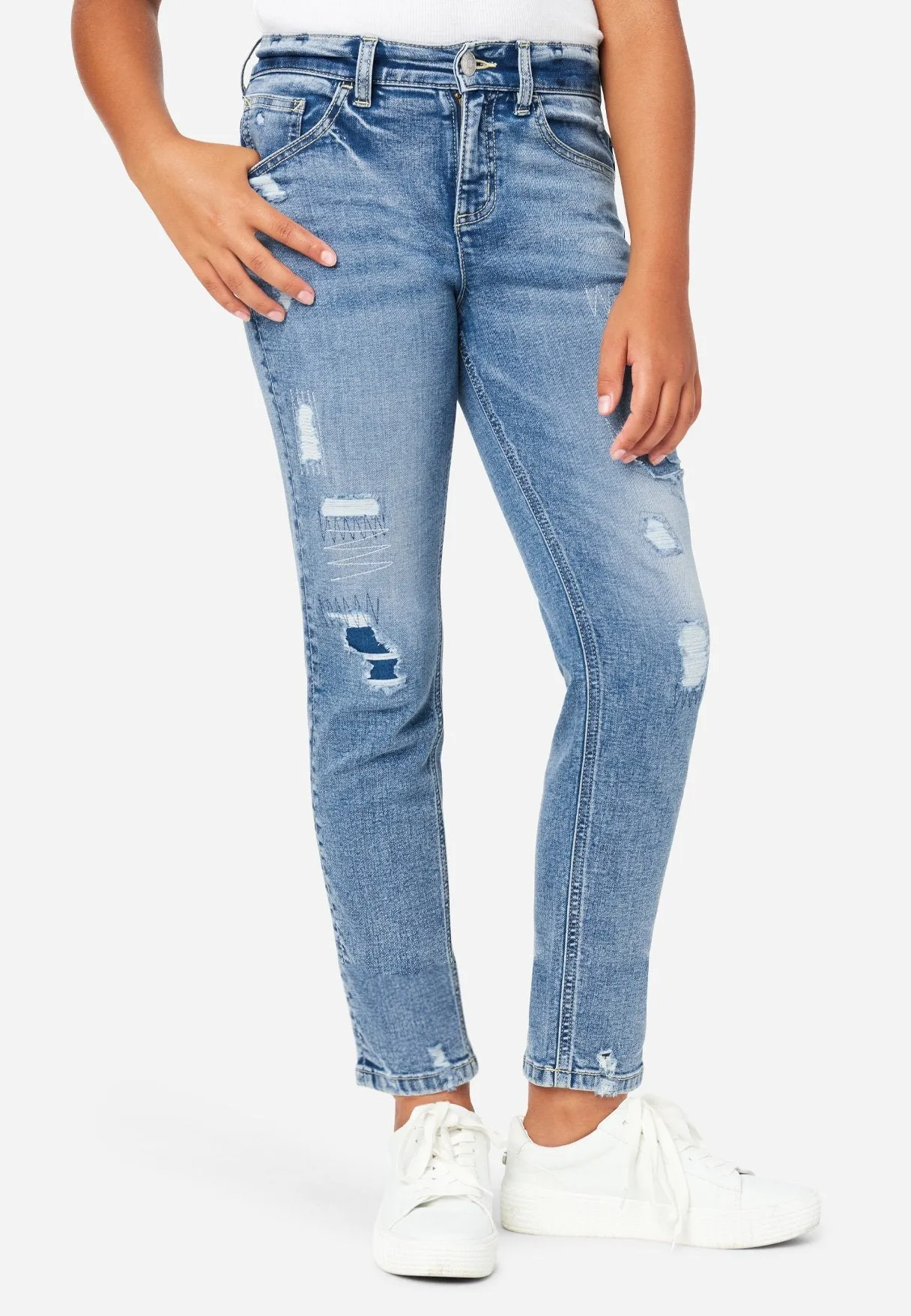 Destructed Mini Mom Jeans