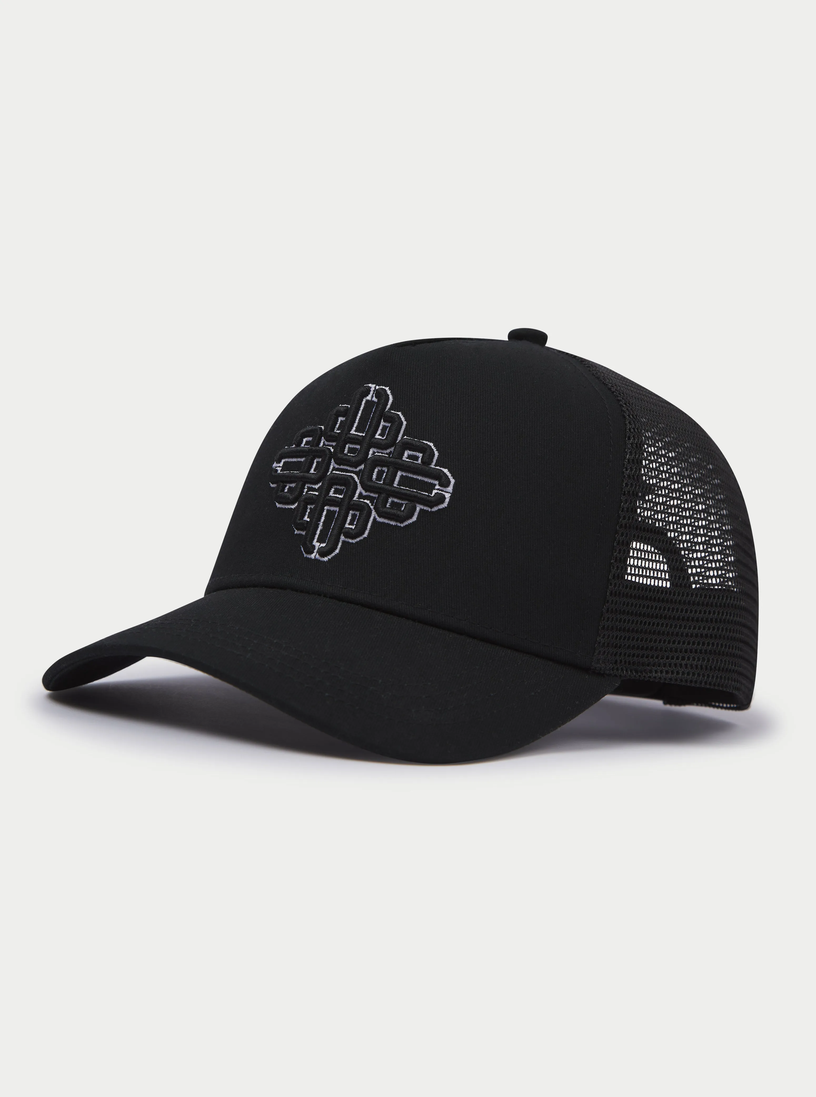 EMBROIDERY EMBLEM CAP - BLACK