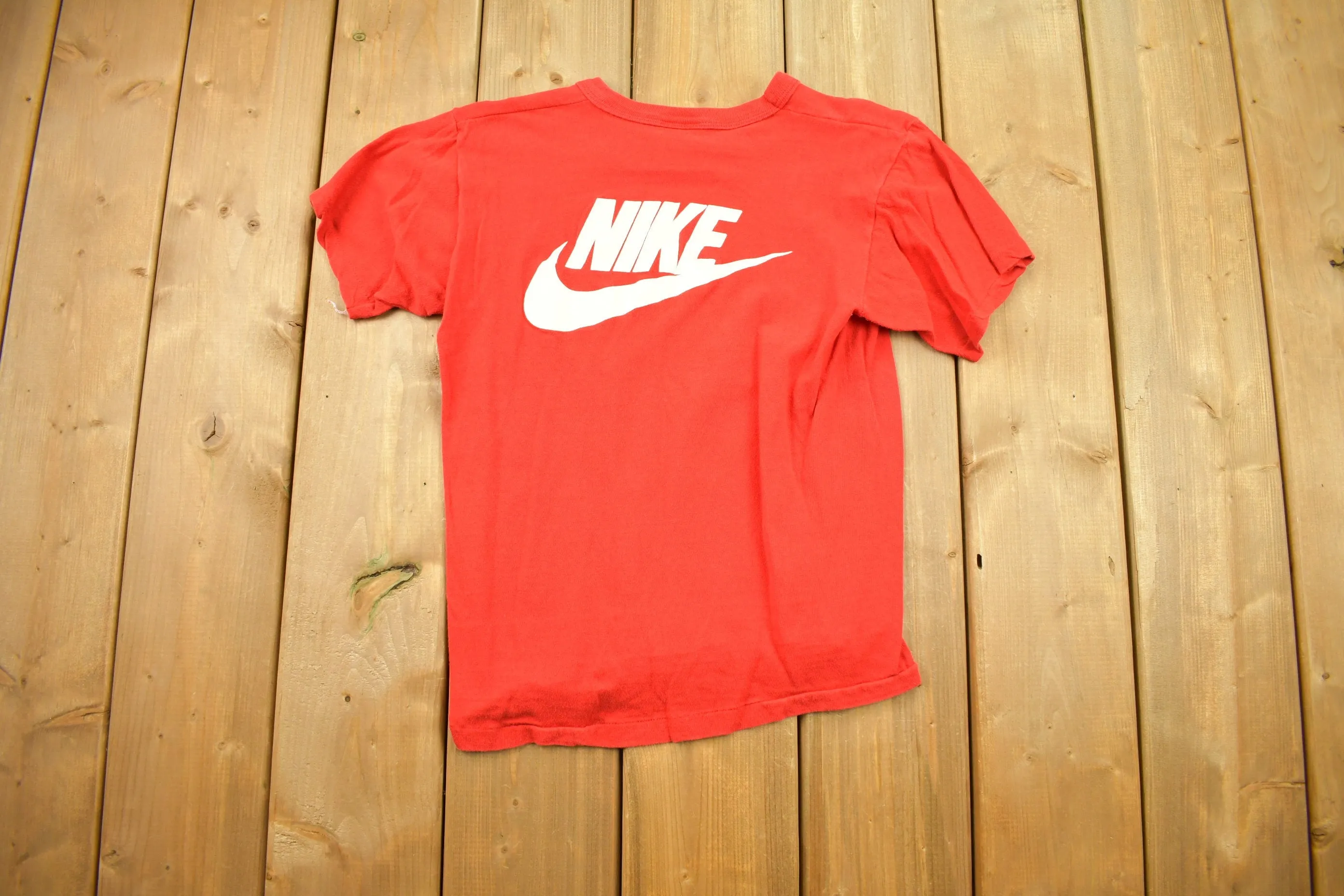 Vintage 1970s Nike Graphic T Shirt / True Vintage / Sportswear / Streetwear / Made In USA / Single Stitch / Old Nike